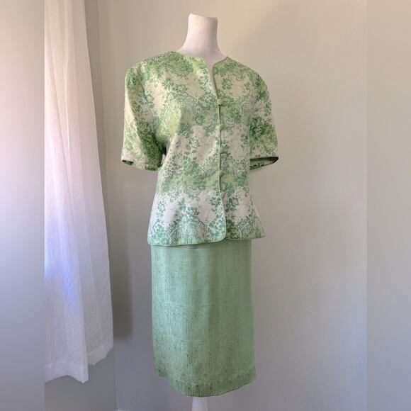 Vintage ‘90s Papell 100% Silk Green Beaded Short Sleeve Jacket + Midi Skirt Set - Picture 5 of 11